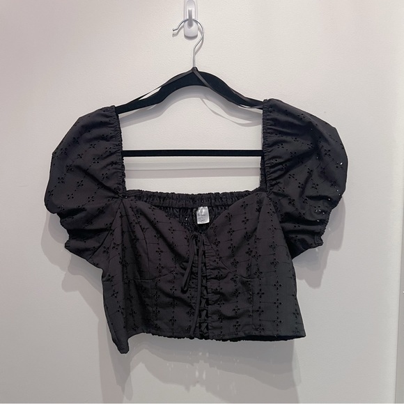 H&M Black Puffy Sleeve Top - Picture 1 of 3